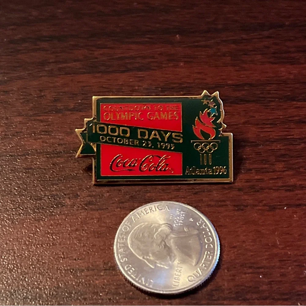 Vintage Coca Cola Countdown To The 1996 Atlanta Olympics 1000 Days Lapel Hat Pin